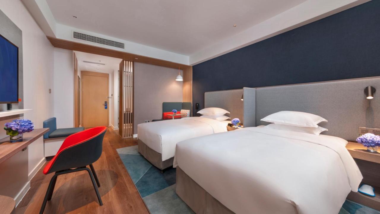 אמיישאן Holiday Inn Express Qiliping By Ihg מראה חיצוני תמונה