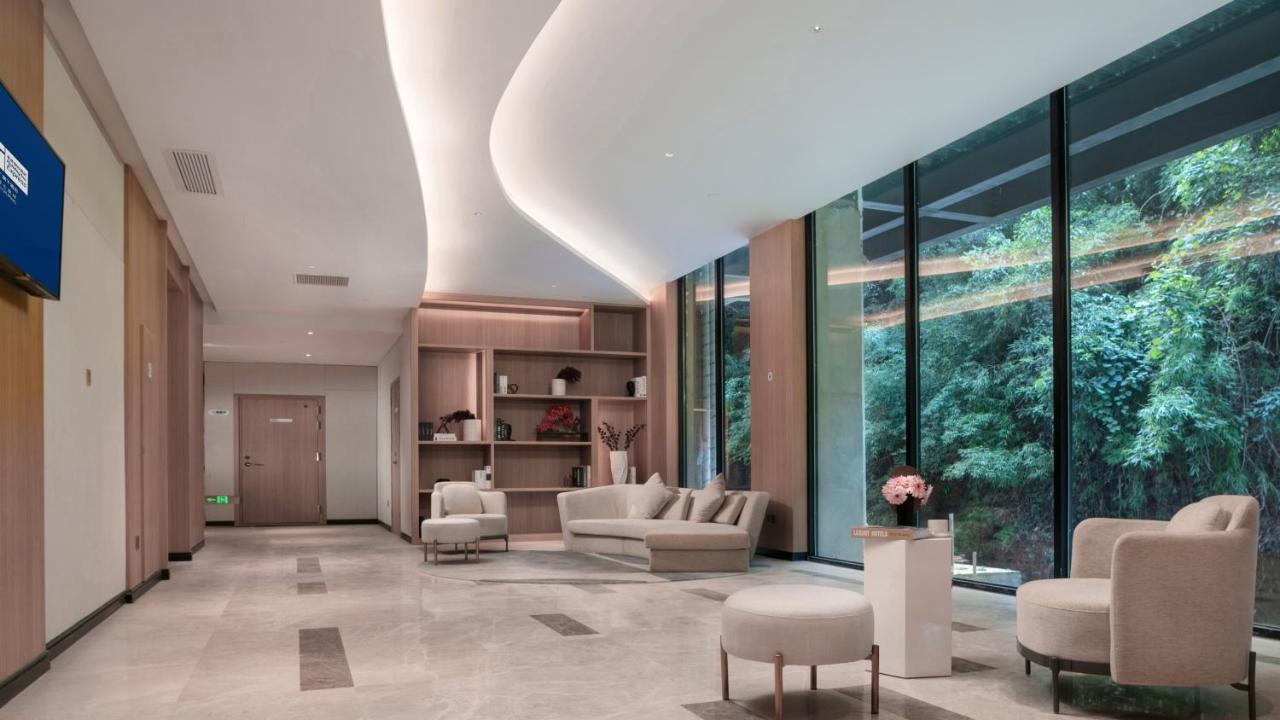אמיישאן Holiday Inn Express Qiliping By Ihg מראה חיצוני תמונה