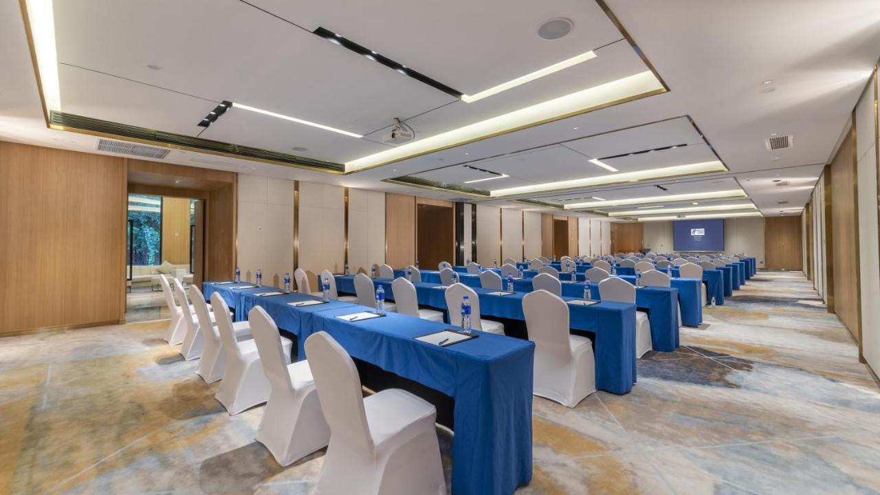 אמיישאן Holiday Inn Express Qiliping By Ihg מראה חיצוני תמונה